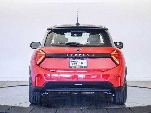 New 2026 MINI Cooper S image 3