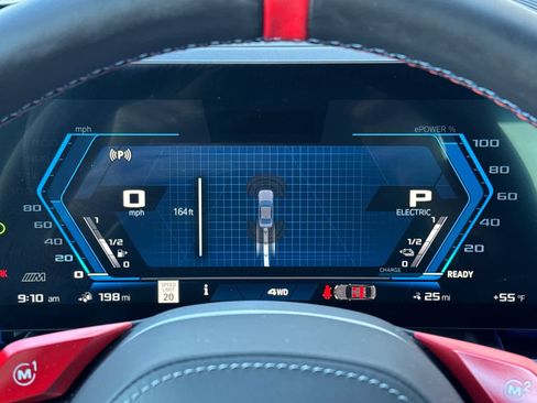 Used 2025 BMW M5 w/ Carbon Package image 29