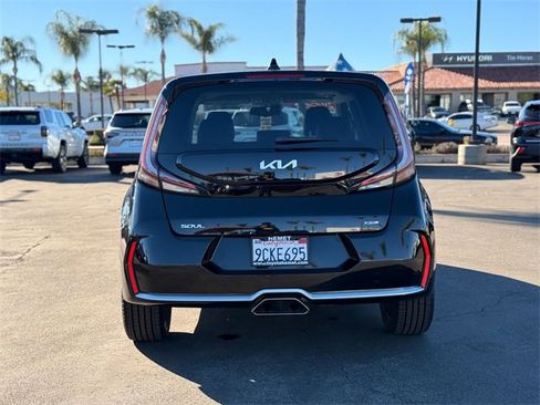 Used 2023 Kia Soul GT-Line w/ GT-Line Technology Package image 7