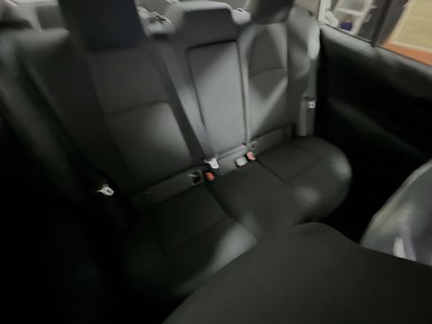 Used 2025 Toyota Corolla LE FWD image 33