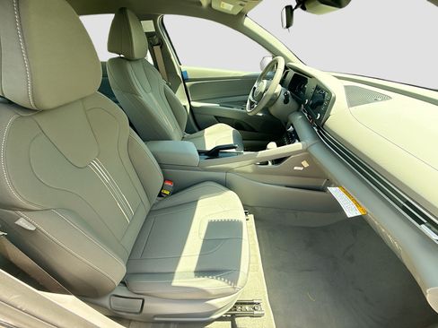 New 2026 Hyundai Elantra Sport w/ Cargo Package FWD image 20