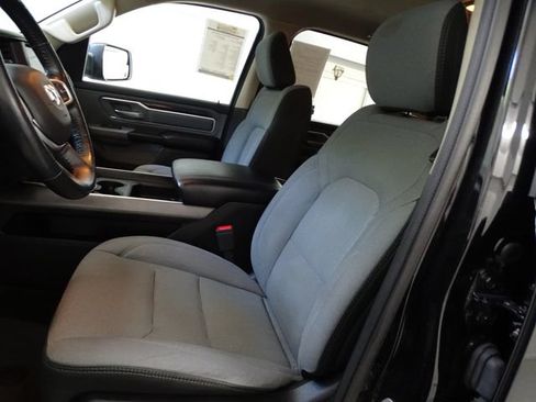 Used 2020 RAM 1500 Big Horn AWD/4WD image 2