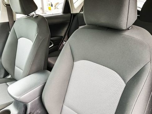 Used 2024 Kia Soul LX w/ Option Group 015 image 28