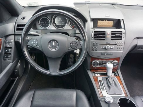 Used 2011 Mercedes-Benz C 300 Sedan image 5