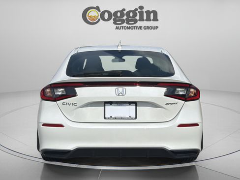 Used 2022 Honda Civic Sport image 4