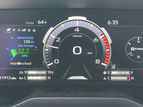 Used 2025 Toyota Tundra Limited AWD/4WD image 13