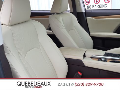 Used 2020 Lexus RX 350L Premium w/ Premium Package AWD/4WD image 20