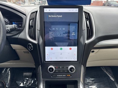 Certified 2023 Ford Edge Titanium image 24