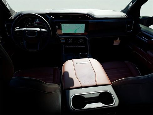 New 2025 GMC Sierra 3500 Denali Ultimate image 26