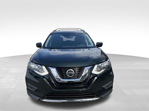 Used 2020 Nissan Rogue SV image 9