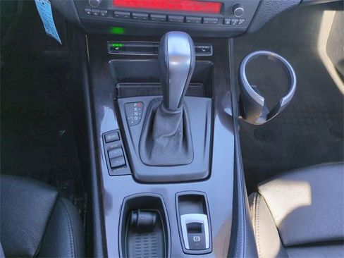 Used 2010 BMW Z4 sDrive30i image 17