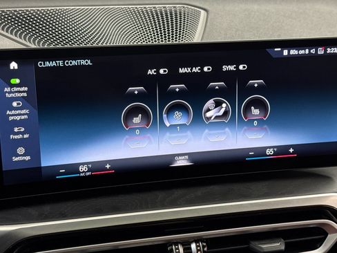 Used 2023 BMW i4 eDrive35 w/ Premium Package RWD image 26