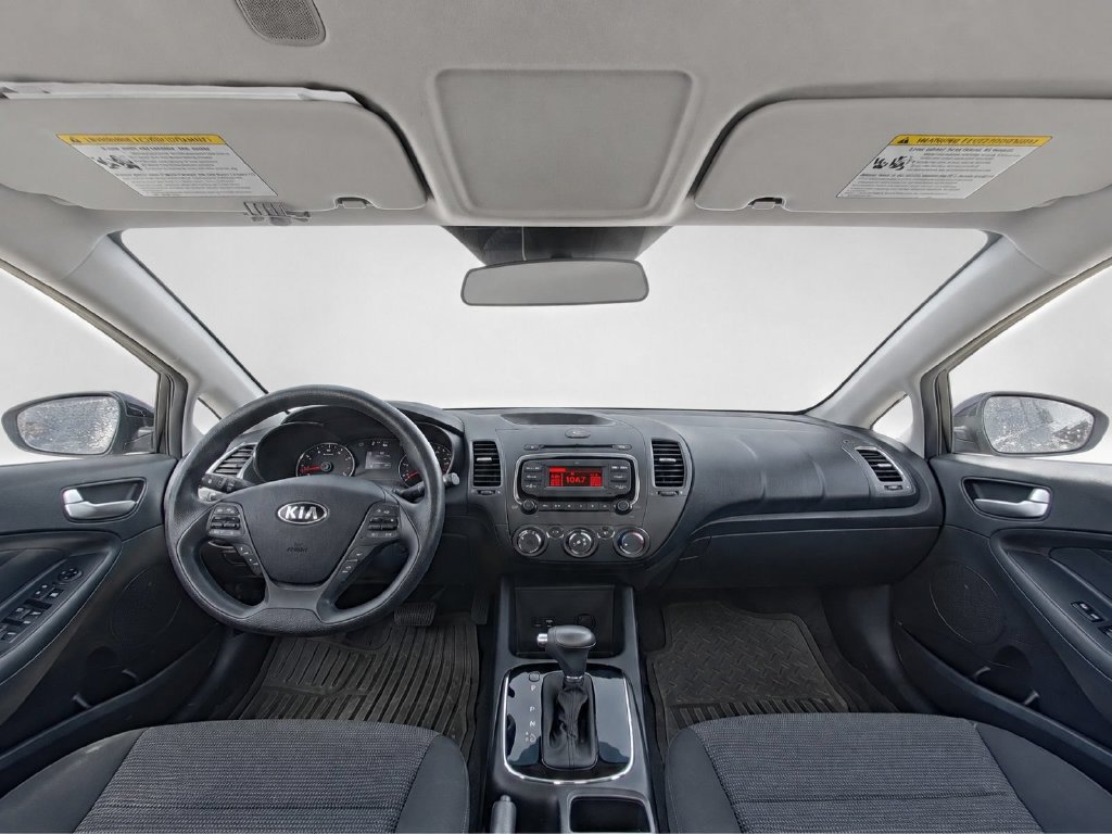 Used 2018 Kia Forte LX FWD image 27