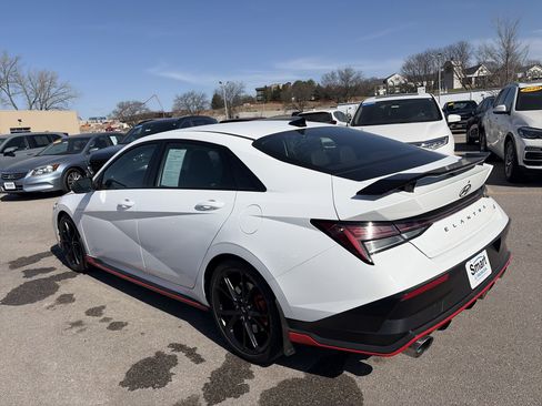 Used 2025 Hyundai Elantra N image 7