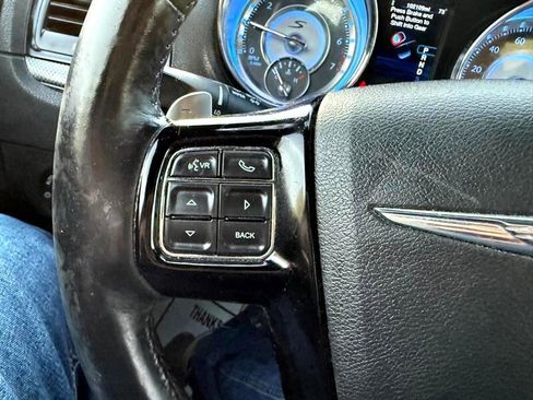 Used 2012 Chrysler 300 S w/ Luxury Group image 12