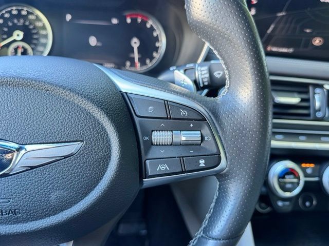 Used 2022 Genesis G70 2.0T w/ Prestige Package AWD/4WD image 31
