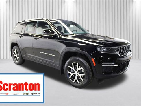 New 2025 Jeep Grand Cherokee Limited w/ Luxury Tech Group II image 1