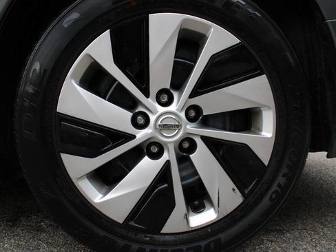Used 2019 Nissan Altima 2.5 S FWD image 19