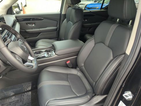 New 2025 Honda Pilot EX-L image 16