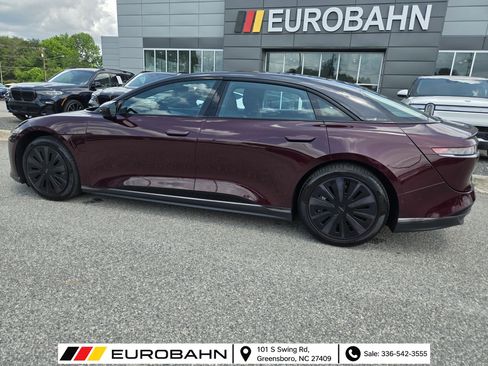 Used 2025 Lucid Air Touring AWD/4WD image 29