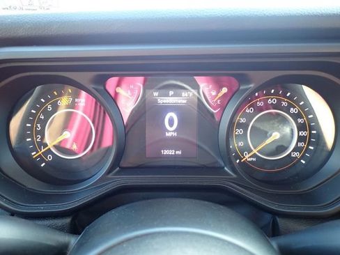 Used 2024 Jeep Wrangler Unlimited Sport AWD/4WD image 26