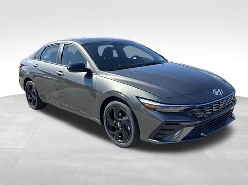 New 2026 Hyundai Elantra Sport image 7