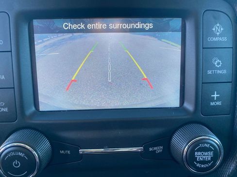 Used 2019 Jeep Wrangler Sport image 18