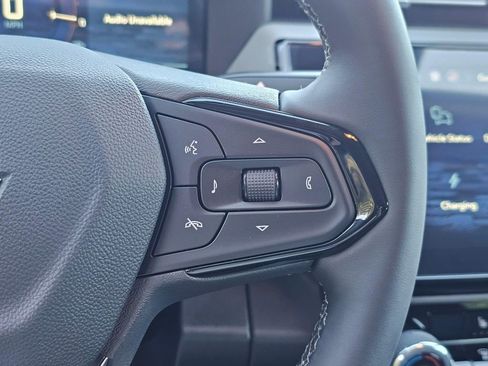 New 2027 Chevrolet Bolt LT w/ Comfort Package FWD image 25