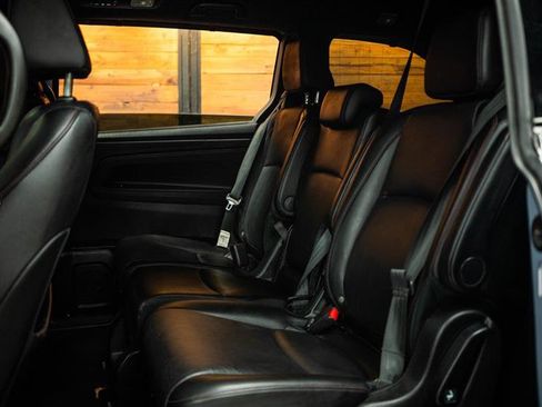 Used 2025 Honda Odyssey Sport-L image 11
