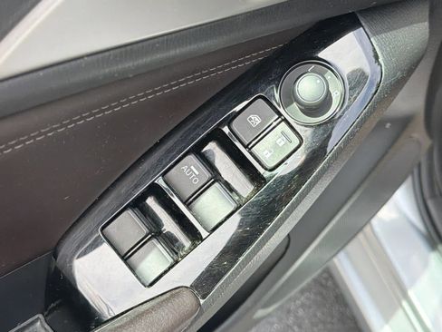 Used 2017 MAZDA MAZDA3 Touring image 26