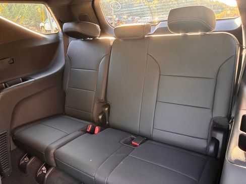 New 2026 Chevrolet Traverse LT w/ Driver Confidence Package image 9