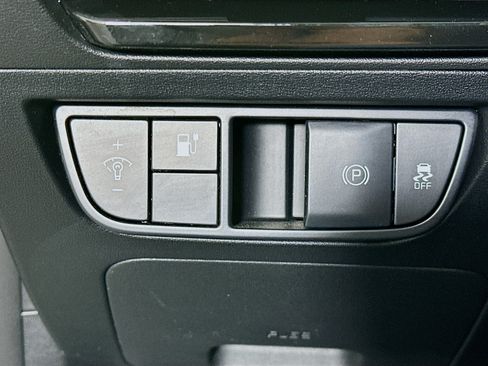 Used 2024 Kia EV6 Light RWD image 17