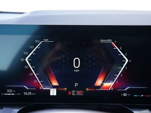 Used 2025 BMW X3 xDrive30i w/ Premium Package image 17