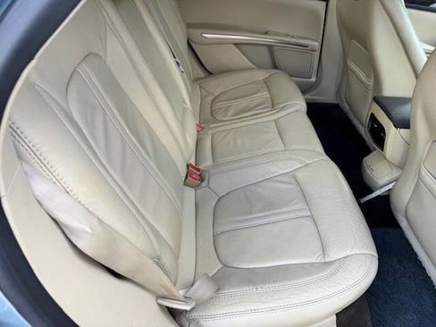 Used 2014 Lincoln MKZ Hybrid w/ Equipment Group 201A Select image 17