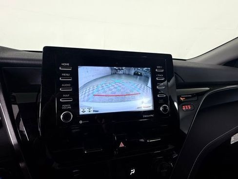 Used 2024 Toyota Camry SE w/ Convenience Package image 16