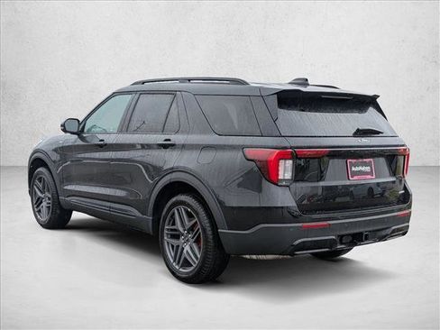 New 2026 Ford Explorer ST-Line w/ ST-Line Street Pack AWD/4WD image 8
