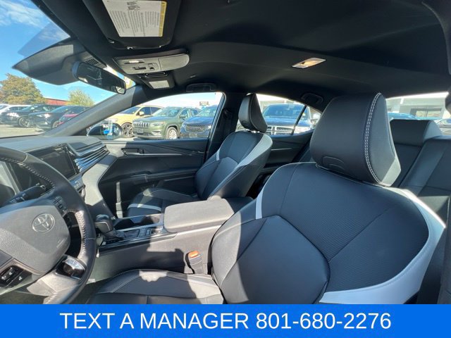 Used 2025 Toyota Camry SE FWD image 27