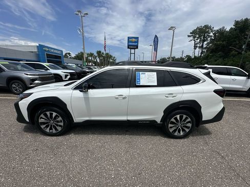 Used 2025 Subaru Outback Limited w/ Popular Package #2 AWD/4WD image 13