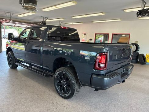 Certified 2025 RAM 2500 Big Horn AWD/4WD image 17