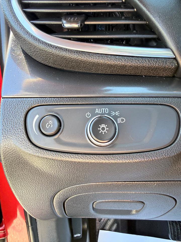 Used 2019 Buick Encore Preferred FWD image 16