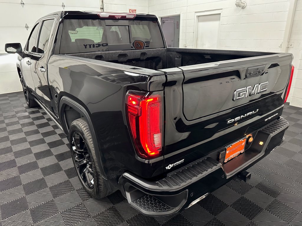 Used 2023 GMC Sierra 1500 Denali Ultimate AWD/4WD image 7