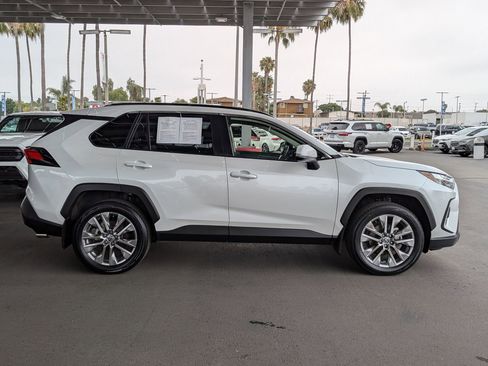 Certified 2024 Toyota RAV4 XLE Premium AWD/4WD image 5