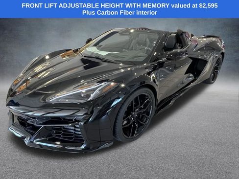 Used 2025 Chevrolet Corvette Z06 w/ Stealth Interior Trim Package RWD image 4