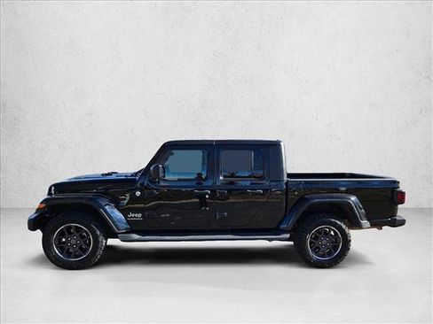 Used 2023 Jeep Gladiator Overland image 9