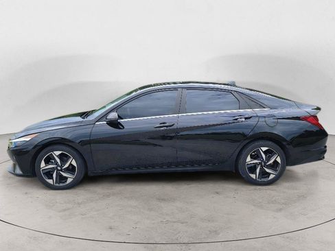 Used 2023 Hyundai Elantra Limited w/ Cargo Package FWD image 8