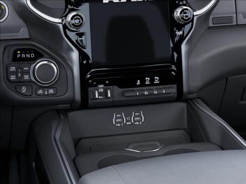 New 2026 RAM 1500 4x4 Crew Cab image 24