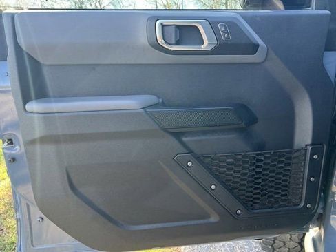 Used 2023 Ford Bronco 4-Door image 9