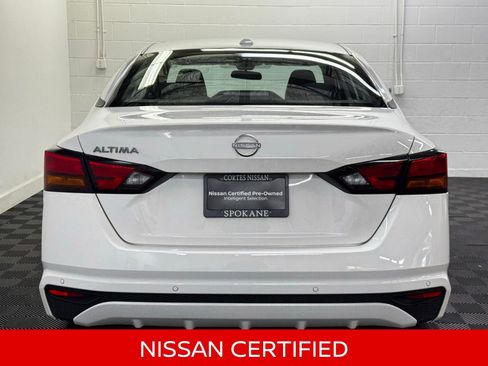 Certified 2025 Nissan Altima 2.5 SV FWD image 9
