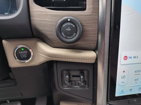 Certified 2023 Ford Expedition Limited AWD/4WD image 39