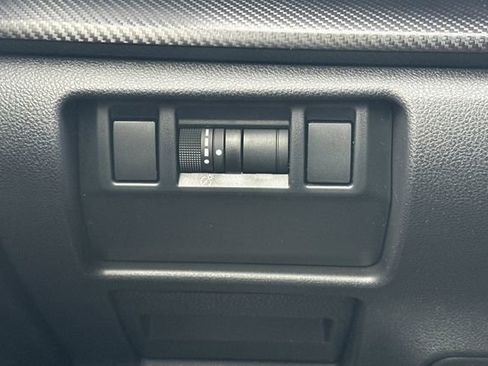 New 2025 Subaru Crosstrek 2.0i Premium AWD/4WD image 31